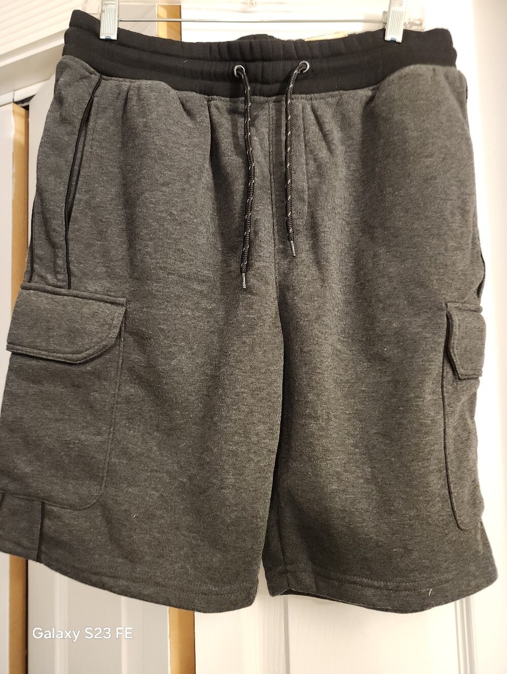 New Men's Dark Gray Cargo Sweatshorts